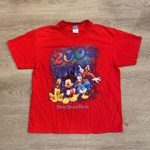 Vintage 2004 Disney World Red T-Shirt Size XL